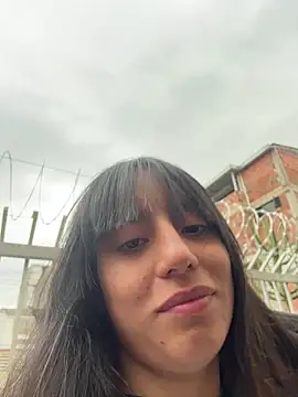 Mia fiire online show from March 16, 7:07 pm