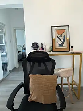 youyou-baby999 online show from February 26, 5:17 am