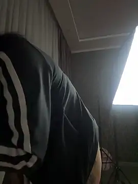 Sweet little gir online show from February 7, 8:02 pm