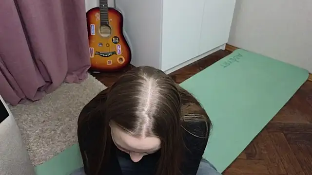 BibiStapler online show from December 14, 8:14 pm