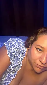Kittysweet2001 online show from July 8, 2:14 am
