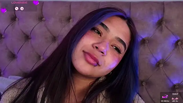 Mylarossi online show from April 15, 7:58 pm