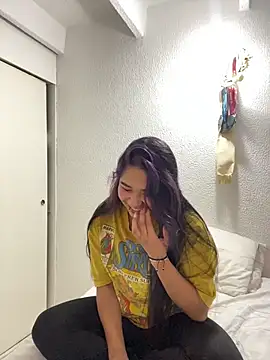 Mylarossi online show from February 9, 11:07 pm