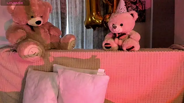 boobsfireee online show from January 15, 7:03 am