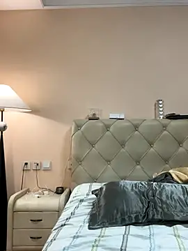 gffvvjjxz online show from December 2, 9:33 am