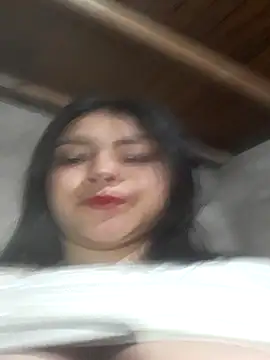Estefanny Lolyy online show from July 18, 4:27 am