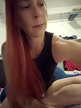 poleslut69 online show from May 30, 2:31 am