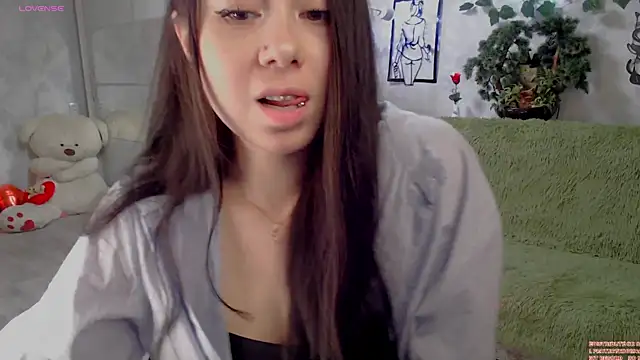 AlinaEleven online show from August 3, 9:53 pm