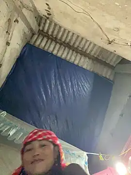 Lilik2 online show from February 3, 1:27 pm