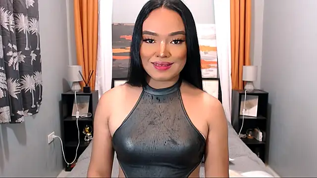 Fantacyloverr online show from February 21, 10:27 am