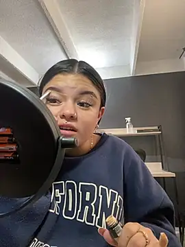 Camila Duarte2 online show from January 16, 1:40 pm