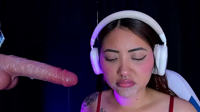 Saelivrae online show from April 10, 10:49 pm