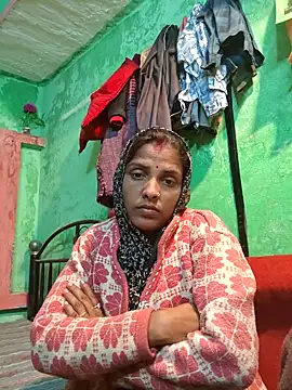 Hotgirl AN online show from December 3, 3:14 pm