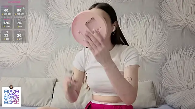 Harlybaby 2007 online show from February 21, 8:31 pm