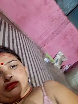 Your-shreya143 online show from June 4, 10:58 pm