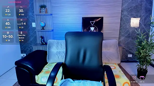 TiffanyHoustton online show from February 9, 12:07 pm