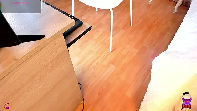 lya  brown online show from January 16, 12:45 pm