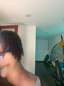 NaomiGarcia1 online show from February 1, 2:43 am