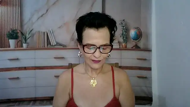 Luna-Hot0802 online show from February 22, 11:33 am