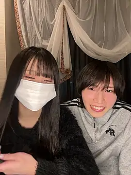 kai xoxo   online show from December 17, 1:15 pm