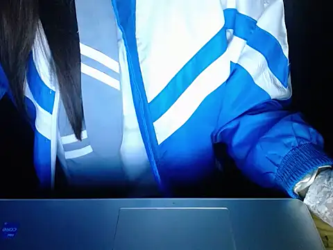 maian love online show from February 14, 8:11 pm