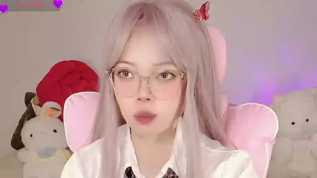 Miyeoonn online show from May 19, 6:15 pm