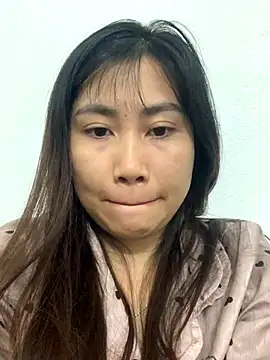 latooo online show from December 4, 7:54 am