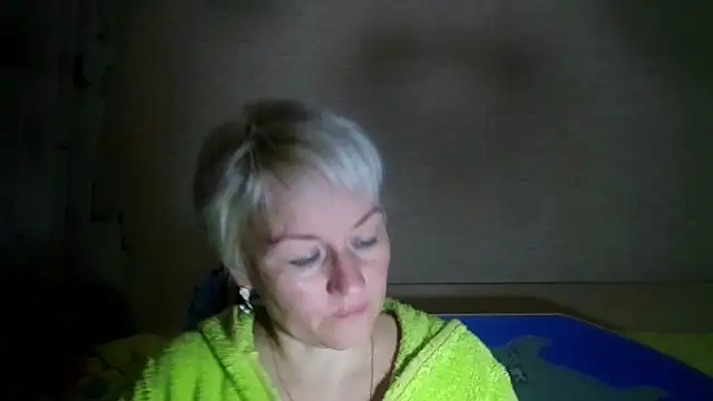 Alice Golden online show from December 5, 3:24 pm