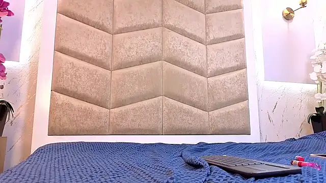 AfroditaWild online show from February 20, 6:26 am