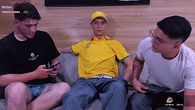 big  friends online show from March 7, 1:01 am