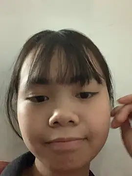 Mon babyy online show from February 3, 11:48 am