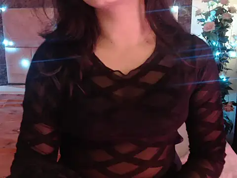 Lola Bebe online show from April 8, 4:47 am