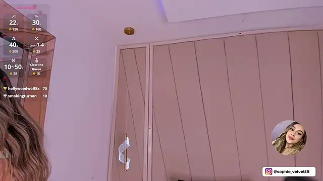 Sophie-velvet online show from December 5, 4:08 pm