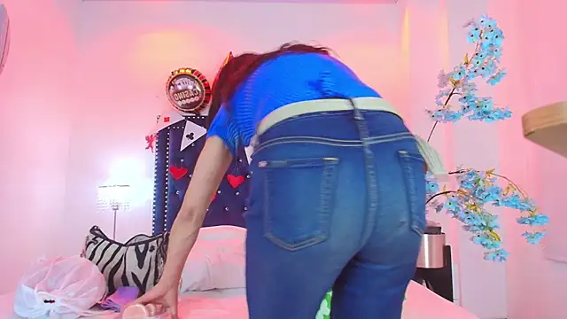 Velora nigth online show from February 16, 11:43 am