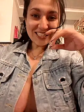 Magenta Moon online show from March 26, 11:28 pm