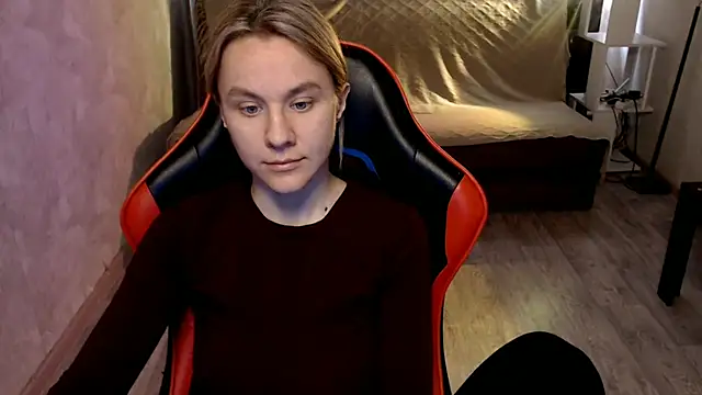 MiaBun1 online show from April 5, 6:34 am