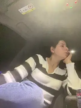 coupledeea online show from March 8, 8:02 pm