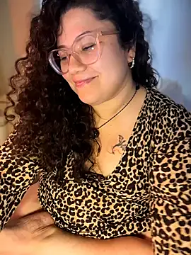 VanesssaMilf  online show from April 15, 2:06 pm