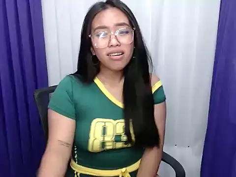 Lovely apple19 online show from March 26, 3:36 pm