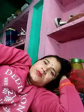 Kinjal pande online show from January 10, 10:42 am