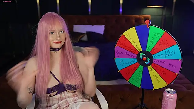 Rina Pretty online show from December 14, 3:29 pm