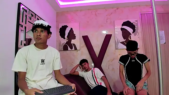 SWEET RABBIT1 online show from January 14, 8:14 pm