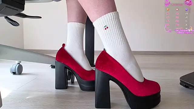 Feetbeth online show from April 10, 8:26 pm