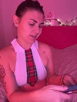 rubia culonaa online show from May 11, 5:43 pm