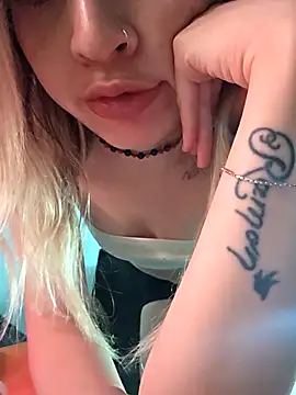 soylulita07 online show from February 3, 6:22 am