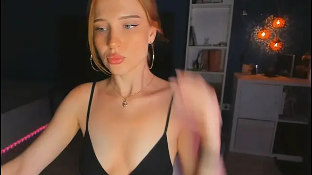 Eviesa Soffa online show from April 8, 9:11 am