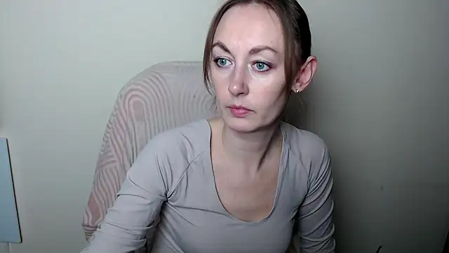 LiaSeass  online show from March 21, 1:27 pm