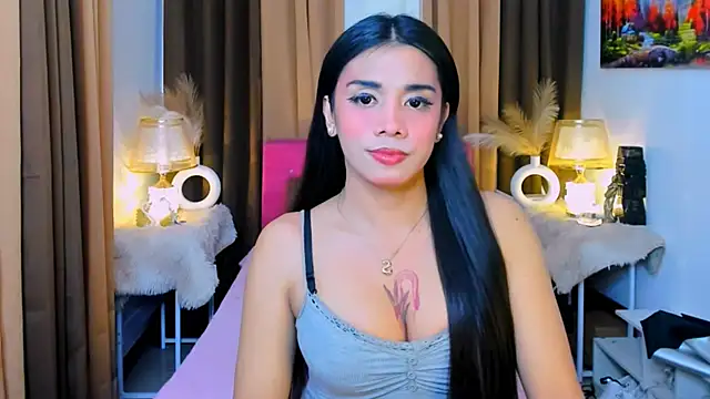 demsayhollywood555 online show from December 21, 5:28 pm