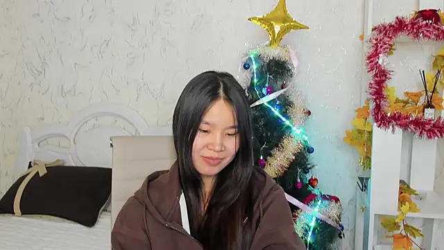 amiya cute online show from December 20, 12:53 pm