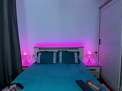 MistressKarla1 online show from March 14, 10:33 pm